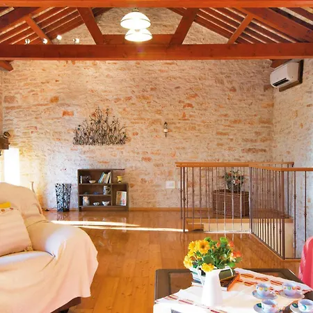 Lovely Home In Klarici With Kitchen Jursici
